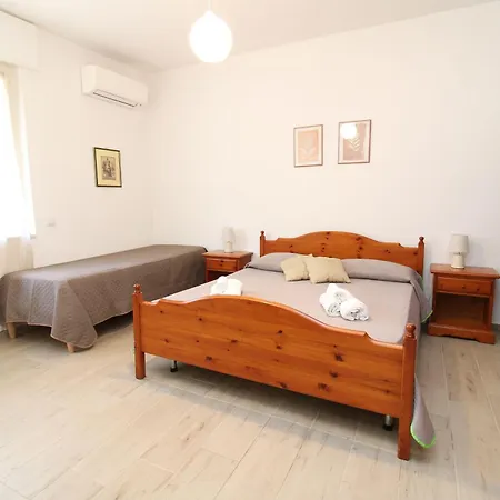Chiara-house